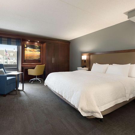 Hampton Inn Appleton-Fox River Mall Area Eksteriør bilde