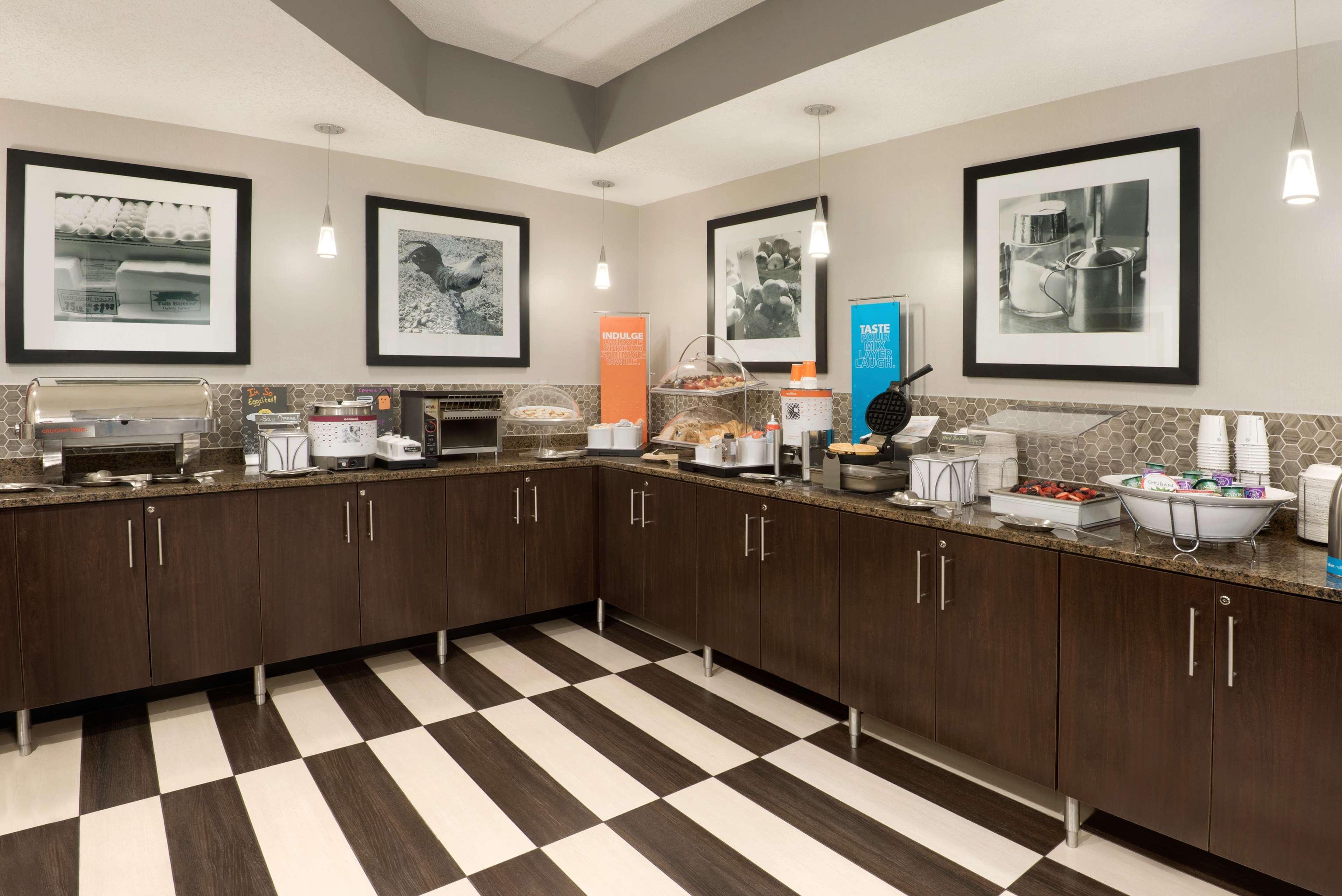 Hampton Inn Appleton-Fox River Mall Area Eksteriør bilde