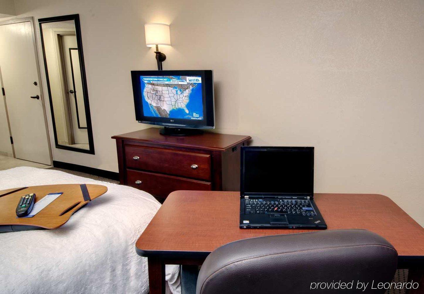 Hampton Inn Appleton-Fox River Mall Area Rom bilde