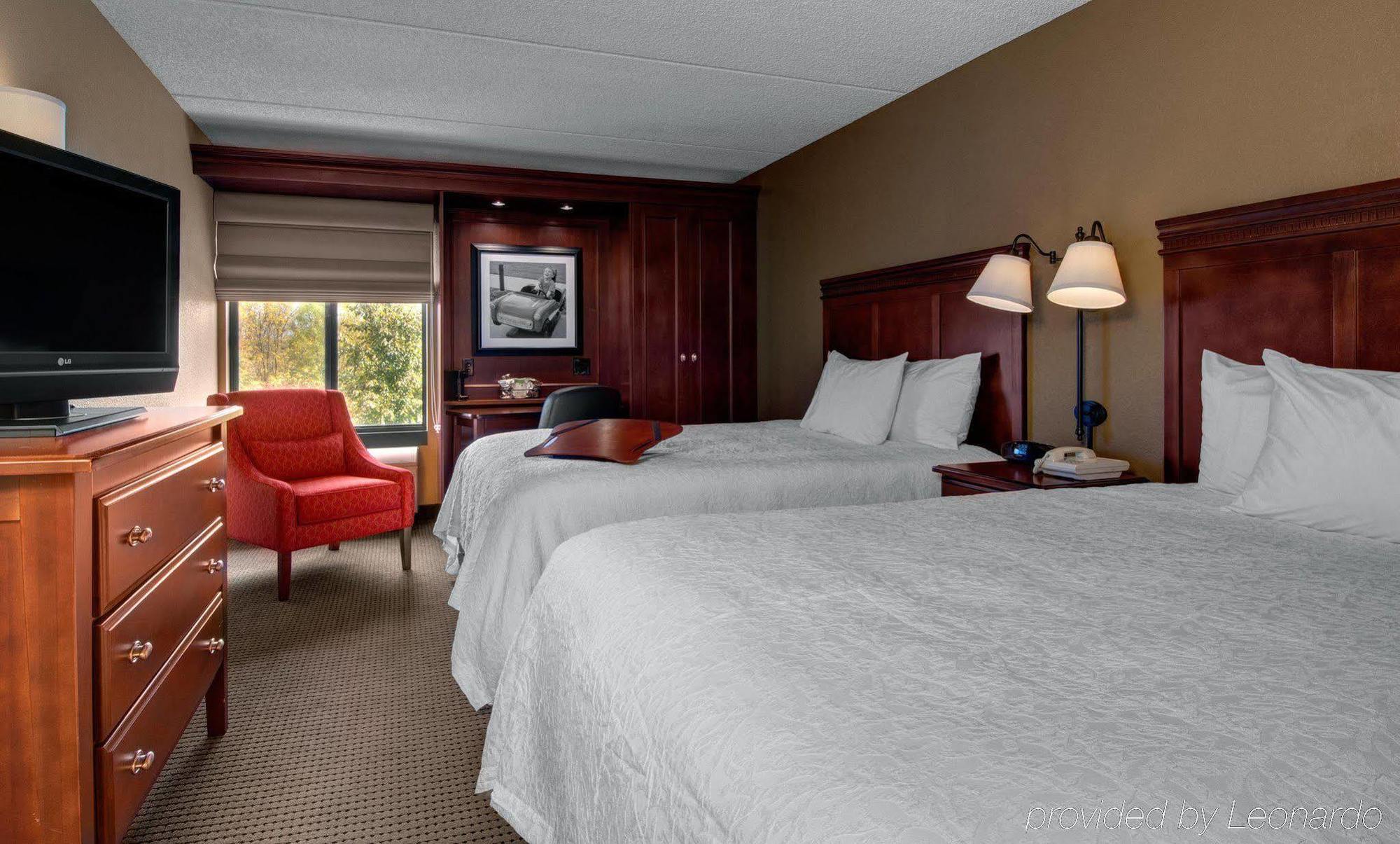 Hampton Inn Appleton-Fox River Mall Area Eksteriør bilde